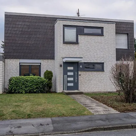 Für 3 - Boxspringbetten, Smart Tv, Parkplatz, Stadion Nähe